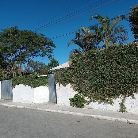 Studio Cravo E Canela - Aconchego E Privacidade, Ideal Para Casais, Com Cozinha Completa, Wi-Fi, Vaga De Garagem, Excelente Custo Beneficio, Lugar Tranquilo Entre As Praias Dos Ingleses E Mocambique Florianópolis Buitenkant foto