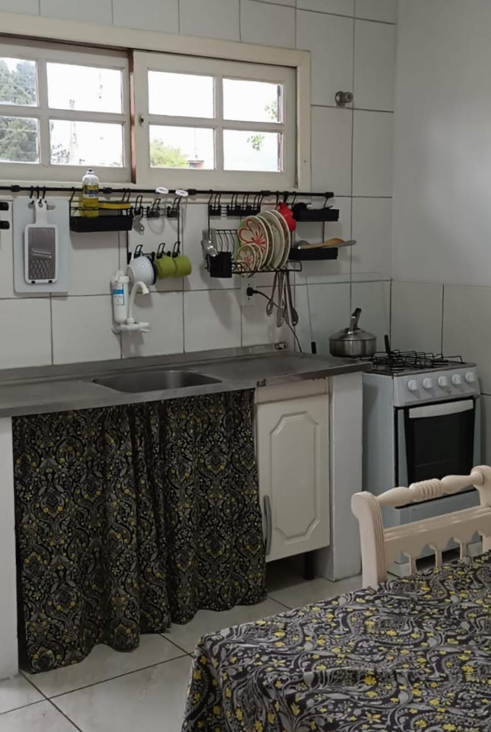 Studio Cravo E Canela - Aconchego E Privacidade, Ideal Para Casais, Com Cozinha Completa, Wi-Fi, Vaga De Garagem, Excelente Custo Beneficio, Lugar Tranquilo Entre As Praias Dos Ingleses E Mocambique Florianópolis Buitenkant foto